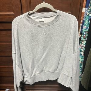 Nike Sportswear Phoenix Fleece Women's Over-Oversized Crewneck Sweatshirt